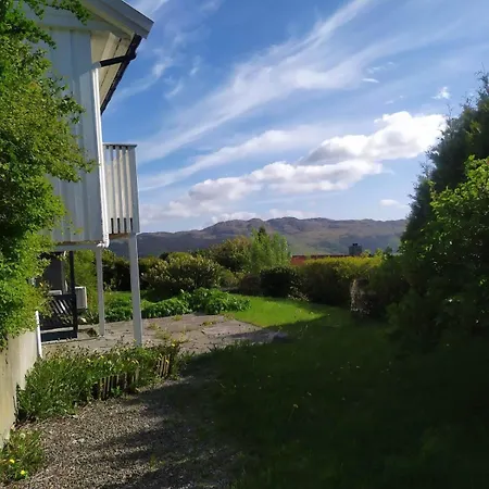 Spacious, Quiet And Cosy Near Kongeparken & Pulpit Rock Apartment *